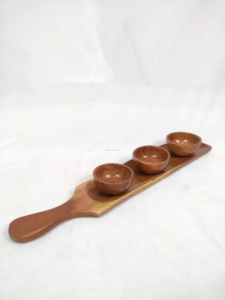 Plateau de service en bois en forme de feuille, artisanal, en bois naturel poli, durable, portable, écologique, idéal pour la vente en gros - Product Image 2