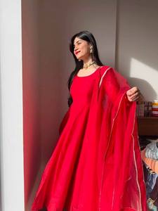Salwar Kameez Rojo de Algodón para Mujer, Largo hasta el Tobillo, Corte Holgado, Traje Étnico Tradicional, Ropa Festiva para Bodas, Estilo India Pakistán - Product Image 3