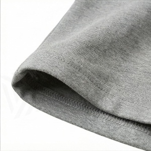 Ensemble tricoté 2 pièces pour femme, t-shirt gris à manches courtes avec logo en relief et short au-dessus du genou, coupe décontractée, toutes saisons - Product Image 6