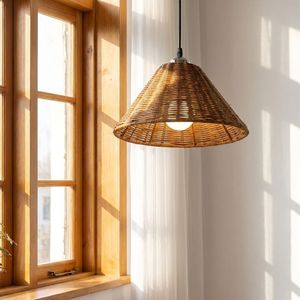 <span class=keywords><strong>Paralume</strong></span> in rattan fatto a mano, lampada a soffitto intrecciata per interni di resort e caffè, produttore OEM dal Vietnam - Product Image 1