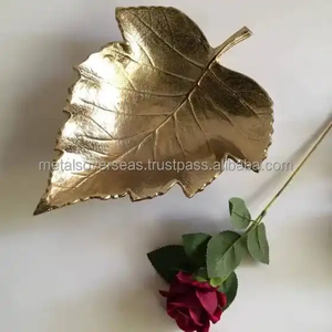 ชามโลหะตกแต่งลายใบไม้ งานแฮนด์เมด สวยงามเหมาะสำหรับตกแต่งโต๊ะกลางห้องนั่งเล่น โต๊ะรับประทานอาหาร ของตกแต่งบ้าน และจัดแสดงผลไม้ - Product Image 6