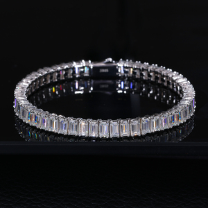 Bracelet tennis en diamant de laboratoire pour femme, argent 925, léger, taille baguette, diamant certifié, bijou de luxe élégant, cadeau - Product Image 1