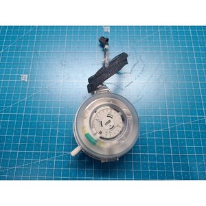 Interruptor de Presión Diferencial Huba Control Tipo 604 604.E010020, Usado, Piezas de Equipos Semiconductores Legacy - Product Image 1