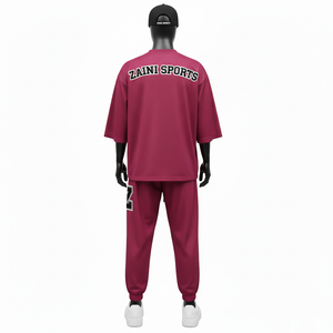 ชุดเซ็ต 2 ชิ้น ผ้าโพลีเอสเตอร์ตาข่ายระบายอากาศ พรีเมียมสำหรับผู้ชาย สีแดงเลือดหมู พร้อมโลโก้ปักแบบ Tackle Twill - Product Image 2