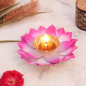 Lámpara de aceite de latón Diya, exquisito portavelas decorativo de latón, lámpara sagrada para Puja, soporte perfecto para velas de té de latón para Diwali - Product Image 4