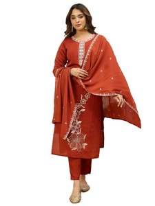 Ensemble 3 pièces Salwar Kameez droit en soie rouge brodé style romain pour femme RN, coupe régulière, séchage rapide, idéal pour les fêtes - Product Image 1