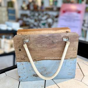 Jardinières / Sacs à fleurs en bois de bateau recyclé couleur naturelle pour la maison, le jardin et l'extérieur – Décoration carrée en rotin/mangue, petite taille - Product Image 3