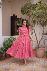 Hermosa Kurti Tradicional Rosa de Algodón con Bordado Floral hasta el Tobillo para Mujer - Product Image 4