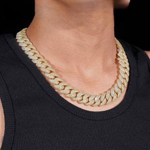 Cadena de Oro de Lujo con Eslabones Cubanos y Diamantes de Moissanita VVS, Joyería Hip Hop para Hombre, Accesorio Unisex de Alta Gama - Product Image 2