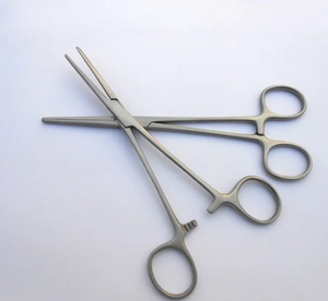 Pinza Hemostática Manual Pean de 6 1/4 Pulgadas, Curva, de Acero Inoxidable - Product Image 2