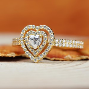 Elegante Anillo de Oro Sólido con Halo de Corazón y Diamante Cultivado en Laboratorio en el Centro con Piedras Laterales Redondas, Joyería Nupcial, Regalo para Mujeres Hermosas - Product Image 2