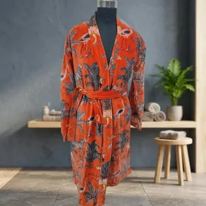 เสื้อคลุมกำมะหยี่แบบยาวสำหรับผู้หญิงพร้อมลายพิมพ์สัตว์แขนยาวสวมใส่สบายสีส้ม - Product Image 3
