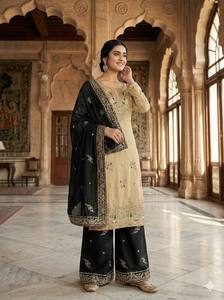 Ensemble de kurta brodée crème avec dupatta noir, longueur cheville, vêtements ethniques traditionnels indiens et pakistanais pour femmes - Product Image 4