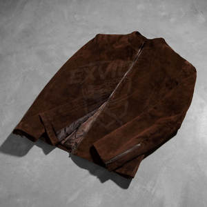 Veste en daim décontractée, matière douce, construction confortable, idéale pour les vêtements de saison et les activités quotidiennes - Product Image 3