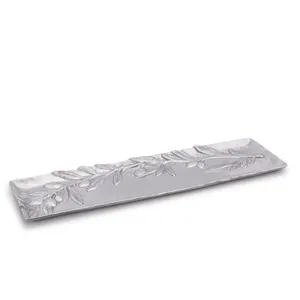Plateau de service rectangulaire en métal avec motif végétal pour les collations de fête et la présentation de fromages, design classique durable - Product Image 3
