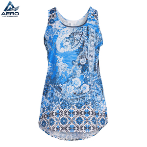 2026 Wholesale Rate Scoop Neck Sleeveless Curved Hem Lightweight Vintage Geometric Flower Printed Gym Fitness Wear Tank <b>Tops</b> - Product Image 1