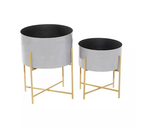 Maceta de metal duradera y elegante, perfecta para plantas de interior y exterior, maceta redonda con soporte para suelo - Product Image 2