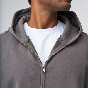Sweat à capuche homme coupe droite 380g 100% coton avec effet teint et délavé, style streetwear - Product Image 5