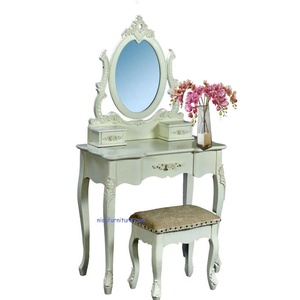 Miroir de bureau en acajou d'inspiration antique de style Louis français Rangement de meubles en bois d'intérieur européen sophistiqué pour - Product Image 4