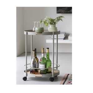 Elegante Carrito de Servicio Metálico que Combina Diseño Industrial, Construcción de Acero Resistente y Capacidad de Almacenamiento Práctica - Product Image 5