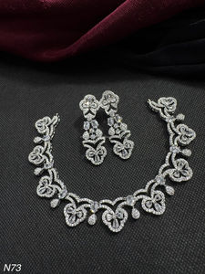 Ensemble de bijoux de mariée en diamant américain classique Collier et boucles d'oreilles en deux pièces pour mariage Style classique à la mode - Product Image 3