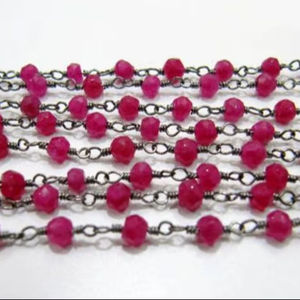 Cadena de rosario con cuentas facetadas de cuarzo rubí de 3-4 mm envueltas en alambre. - Product Image 3