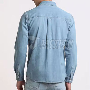 เสื้อเชิ้ตยีนส์ผู้ชายสีตัดกัน ผลิตในปากีสถาน คุณภาพสูง สวมใส่สบาย มีจำหน่าย - Product Image 3