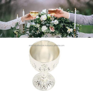 Copa y copa de vino real vintage en relieve de metal plateado más vendida con logotipo personalizado para herramientas de barra de Ambience Lifestyle - Product Image 4