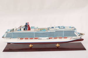 เรือไม้จำลอง CARNIVAL LIBERTTY รุ่น CS0012P งานฝีมือทาสี ของสะสมสำหรับตั้งโชว์ ตกแต่งผนัง ผลิตในเวียดนาม ยี่ห้อ Gia Nhien - Product Image 1