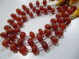 Cuentas Redondas Lisas de Calcedonia Roja Natural, Tamaño de 10 a 12 mm, Hilo de 9 Pulgadas de Largo, Provenientes de Rajasthan, para la Fabricación de Joyas - Product Image 3
