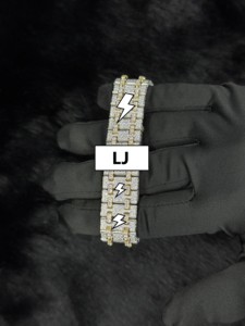 ราคาขายส่ง นาฬิกาข้อมือแฟชั่นหรูหราสไตล์วินเทจ สแตนเลสสตีล  แบบกลไก  ตกแต่งด้วยเพชรโมอิสซาไนต์  สำหรับทั้งชายและหญิง  รับสั่งทำได้ - Product Image 2