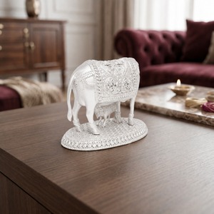 Idole de veau en laiton plaqué argent 999, 12,5x7,5x8cm, 100% laiton, Gau Mata Murti, Décoration de temple Puja, Cadeau spirituel, Diwali, Décoration de maison - Product Image 5