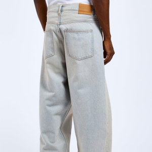 Jean en denim pour homme de haute qualité, délavé, coupe droite ample, taille mi-haute, avec broderie personnalisée et patch en cuir, grande taille - Product Image 5