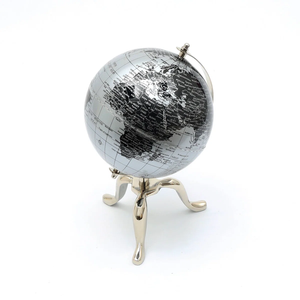 Globo Terráqueo de Aluminio Fundido, el Más Vendido, para Geografía y Ubicación, Estilo Rústico, Tamaño Ideal, Decoración para el Hogar, Artesanía Metálica - Product Image 1