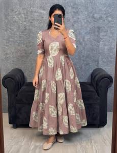 Vestido Anarkali de Algodón Grueso de Primera Calidad para Mujer con Forro de Crepé Suave |   Vestimenta Étnica India de Longitud Completa - Product Image 2