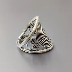 Unique Textured Handcrafted <b>925</b> <b>Silver</b> <b>Ring</b> (6.5 Grams) Everyday Wear Jewelry, Best For Gifts Any Occasion - Product Image 3