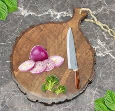 Round Mango <b>Wood</b> Chopping Board With Hand Grip Handle For Cutting Vegetable And Fruit With Food Safe Coating - Product Image 2