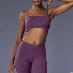 Soutien-gorge de yoga Nesta Sports Fashion jaune clair pour femmes, grande taille, avec découpe au dos, idéal pour la gym et le fitness - Product Image 1