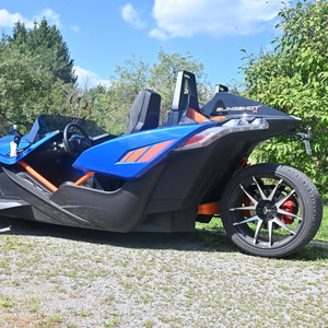Prix d'usine, haute qualité, Polaris Slingshot 3 places, trike sportif à air libre, essence/gasoline, 150-250 CV, luxe, tourisme urbain - Product Image 1