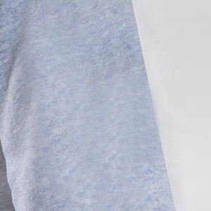 Sudaderas con cremallera y capucha para mujer con logotipo impreso personalizado, tela de Jersey para la temporada de invierno, colocación frontal del logotipo - Product Image 4