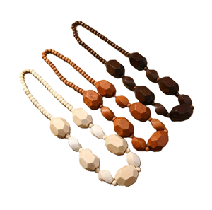 Collar de Cuentas de Madera de Primera Calidad con Incrustaciones de Resina, Patrón Colorido, Estilo Bohemio, Joyería Geométrica, Accesorio Unisex para Fiestas - Product Image 6