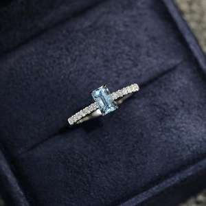 แหวนทองคำขาว 18K ประดับพลอยซานต้ามาเรีย ทำด้วยมือ งานฝีมือชั้นสูง เหมาะสำหรับเป็นของขวัญหมั้นหรือแต่งงาน สำหรับผู้หญิง สวยสง่า - Product Image 1