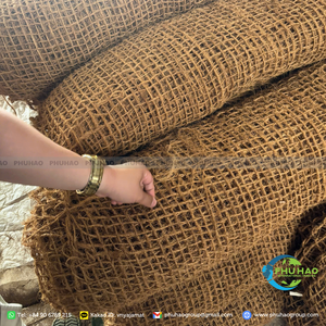 Red de fibra de coco de estructura reforzada para la protección de taludes en carreteras y la reducción de riesgos de pérdida de suelo superficial - Product Image 6