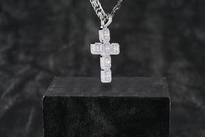 Pendentif Croix de Luxe Style Hip Hop Entièrement Sertie de Moissanite, Collier Pendentif en Argent 925, Pendentif Religieux pour Hommes - Product Image 4