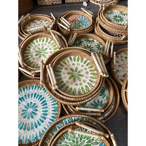 Plateau en rotin artisanal de qualité supérieure avec incrustation de nacre, panier tissé naturel, décoration d'intérieur - LOTUS BLEU du Vietnam - Product Image 3