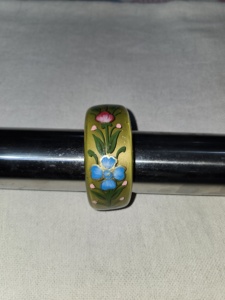 Joyería de Moda, Brazaletes de Resina Ecológicos de la India, Hechos a Mano con Diseño Tradicional para Mujeres y Niñas, Estilo Clásico - Product Image 1