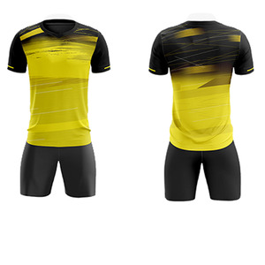 Conjunto de Uniforme de Fútbol Sublimado Personalizado, Amarillo y Negro, Ropa Deportiva Transpirable para Equipo con Pantalones Cortos - Product Image 1