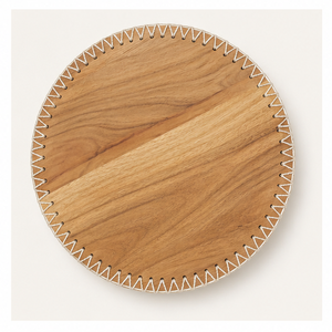 Plato Decorativo Ecológico Hecho a Mano con Madera de Acacia y Borde Cosido Rústico, Base Decorativa Natural para Eventos de Boda - Product Image 3