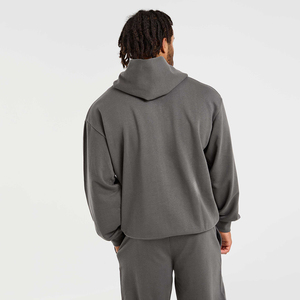 Sudadera con Capucha Gris Clásica para Hombre, Diseño Premium, Logotipo Personalizado, Venta al Por Mayor, Corte Holgado y Cómodo para Invierno - Product Image 2