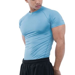 เสื้อกีฬาผู้ชายแบบคอมเพรสชั่น แขนครึ่งตัว สำหรับออกกำลังกาย วิ่ง เทรนนิ่ง ฟิตเนส แห้งเร็ว ระบายอากาศดี รับผลิตตามสั่ง ขายส่ง - Product Image 2